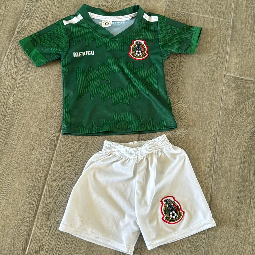 Mexico team jersey and short set